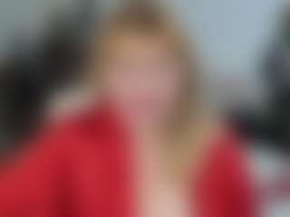 Live cam show with EmmaEllison - Granny Dildo on live.xbliss.ai