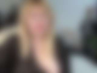Live cam show with EmmaEllison - Blonde Hair Middle Aged on Streamer API
