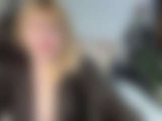 Live cam show with EmmaEllison - Granny Dildo on xplaylive.com