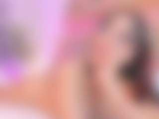 clara-luuu's Live Sex Cam Show