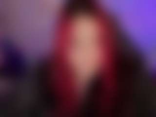 Live cam show with Mia - Dance on xDating