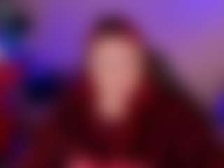 Live cam show with Mia - Student on Mixed Magazine Live