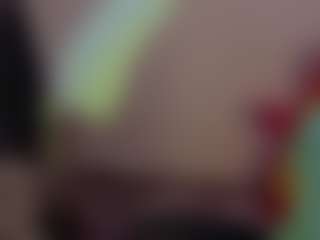 Live cam show with Mia - Cosplay BBW on madthumbs