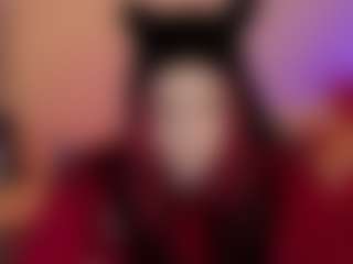 Live cam show with Mia - Moaning on Livezox