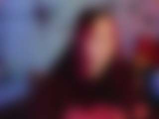 Live cam show with Mia - Cosplay Young Adult on xDating