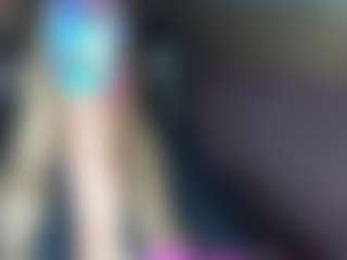 CelineReyys's Live Sex Cam Show
