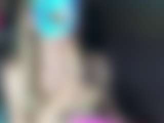 Live cam show with CelineReyys - Domination on googirlz
