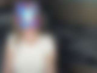 CelineReyys's Live Sex Cam Show