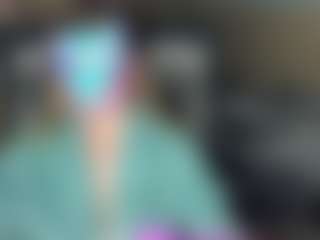 CelineReyys's Live Sex Cam Show