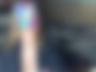 CelineReyys's Live Sex Cam Show