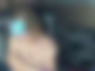 CelineReyys's Live Sex Cam Show