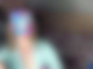 CelineReyys's Live Sex Cam Show