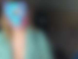 Live cam show with CelineReyys - Blue Eyes on CamwithHer