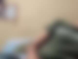 Live cam show with LatexguyxToadyism - Polish on Camsoda