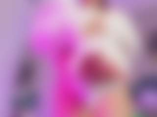 Live cam show with Teen Peytonn - Cosplay on CamwithHer