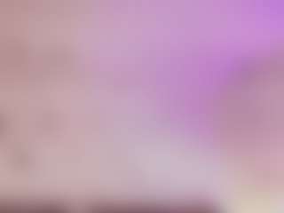 Live cam show with PeytonnPetite - Doggy on camtv