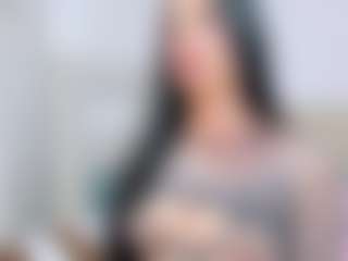 Live cam show with Sofirestrepo - Oil on Dolls Live