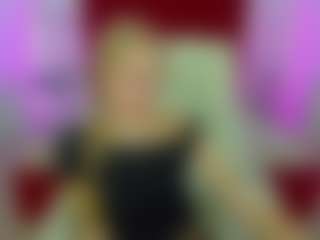 Live cam show with AlinaBlond - Green Eyes on TeamSkeetLive