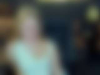 Live cam show with AlinaBlond - Green Eyes on TastyBlacksLive