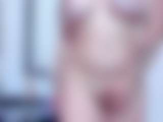 brittanyy20's Live Sex Cam Show