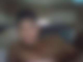 Live cam show with xchentfoo - Beardy on hotwifechat.live