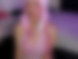 Live cam show with Ariaadna - Thin on xblisslive.com