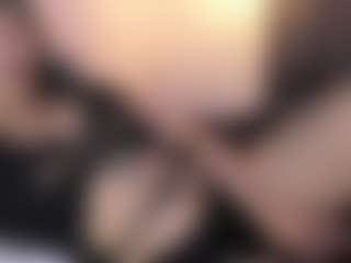 Live cam show with Ariaadna - Thin on camgirlchat.live