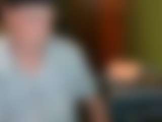Edwardaims2pleaseU's Live Sex Cam Show