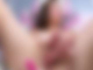 Live cam show with Leri - Handjob on Camsoda