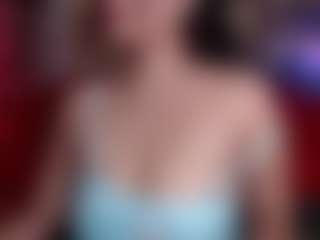 LunaBloom2's Live Sex Cam Show