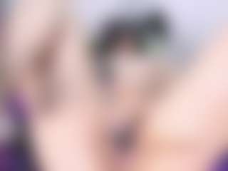 Live cam show with lunna-lust - Athletic on Gym Cam Girls