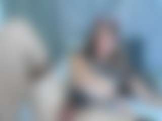 Live cam show with MyApril - Facial on friskycurves.com