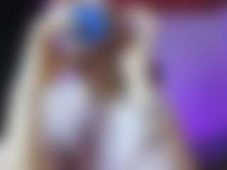 MarianCristal's Live Sex Cam Show