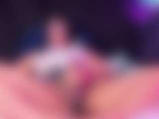 Live cam show with MarianCristal - Flat Chested on Camsoda