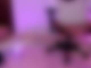 Live cam show with Sophiejoy - Pov on Camsoda