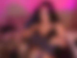 Live cam show with Aytana - Drinking on Hubzter Live