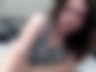 Live cam show with HellenMiller - Brown Hair MILF on CamClone