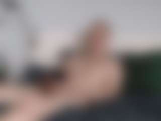 Live cam show with SimonSaiz69 - Silver Fox on CamwithHer