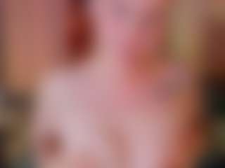 Live cam show with Elsiee - Blonde Hair on mypornchat.com