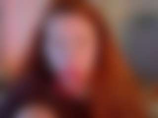 Live cam show with Elsiee - Cute on Camiplay Live