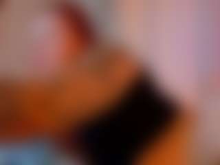 Live cam show with Elsiee - College on Camsoda