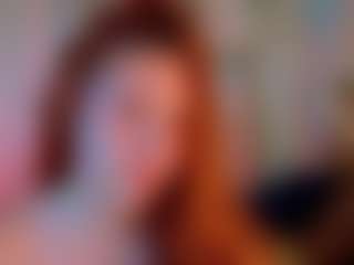 Live cam show with Elsiee - Oil on hornycams.live
