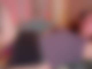 Live cam show with Elsiee - College Curvy on Fit Hotties