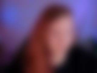 Live-camshow met Elsiee - Public op Camsoda