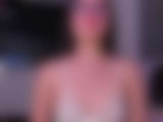 Live cam show with princesstina06 - Athletic Blowjob on SxyPornLive