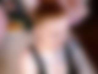 Live cam show with Ayla-Diaz - Nipple Piercings on AdultVida.com