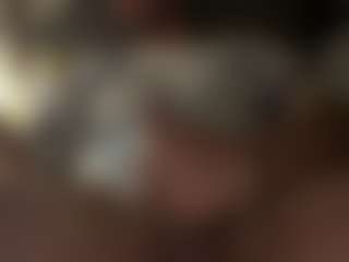 Idun00's Live Sex Cam Show