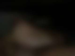 Idun00's Live Sex Cam Show