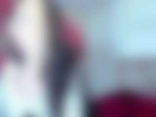 Live cam show with kittymiauu444 - Smoking on TeamSkeetLive