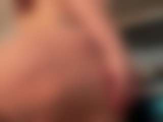 ZULEYKA SANTIAGO's Live Sex Cam Show
